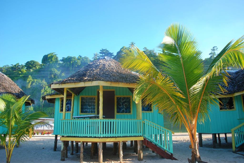 Taufua Beach Fales Lalomanu Bilik gambar