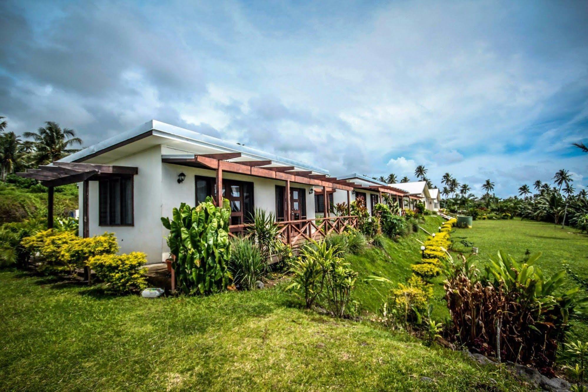Taufua Beach Fales Lalomanu Luaran gambar